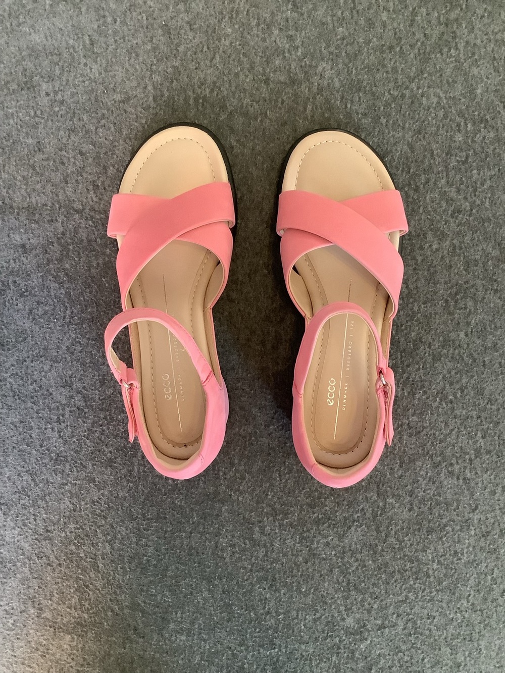 Ecco Pink Cross-Strap Women's Sandals with Ankle Buckle